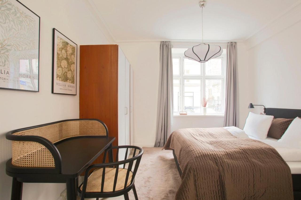 Homely 1 Bedroom Flat By The Lakes Appartement *